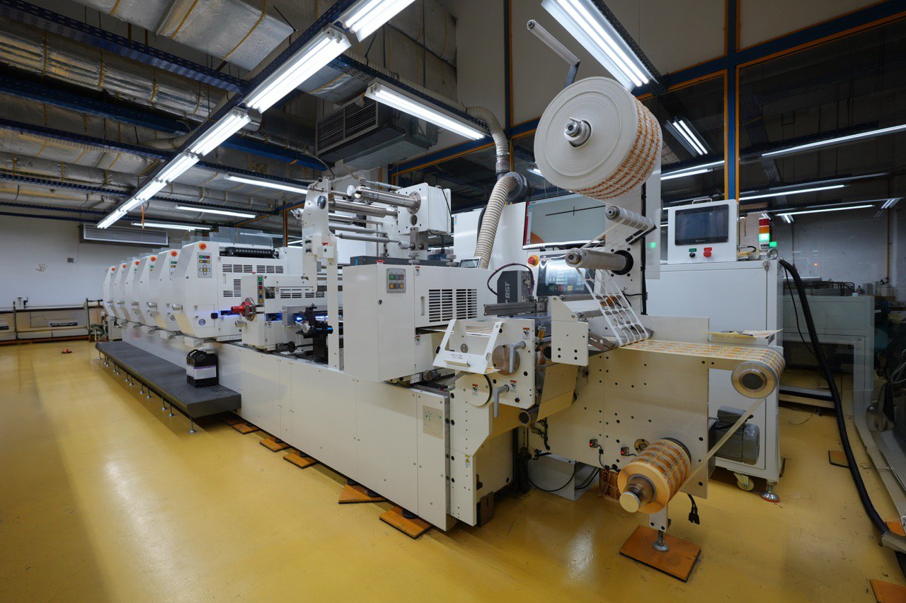 Flexographic press line in the Etalex factory